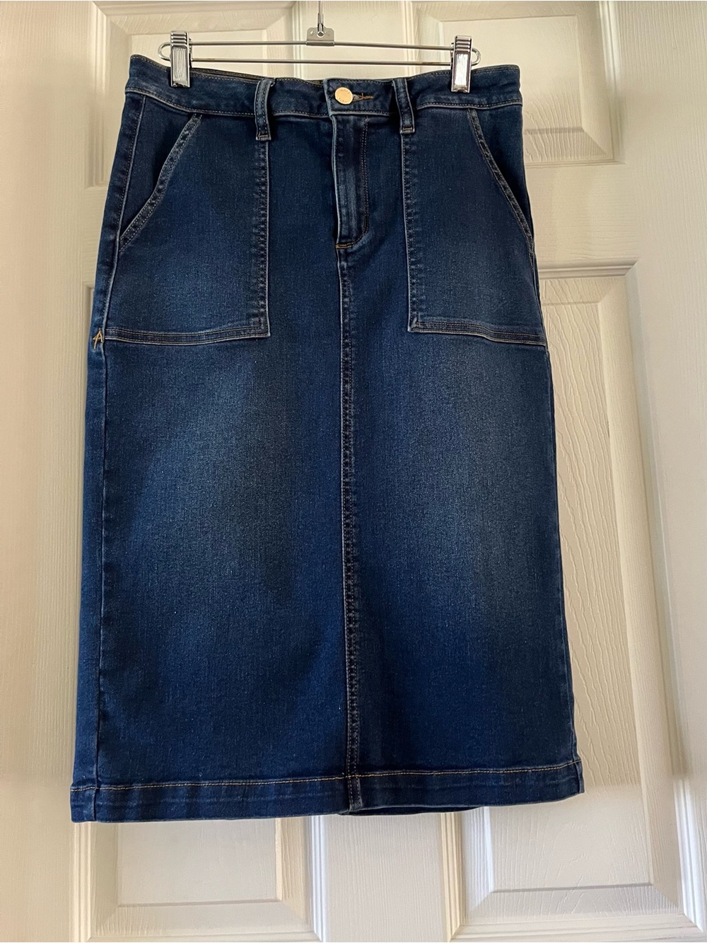 Anne Klein Dark Blue Denim Front Zip Midi Skirt Size 4 Pockets ( runs large)